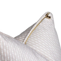 Maximo Calcite | Throw Pillow