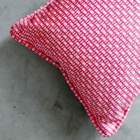 Maximo Orchid Pink | Throw Pillow