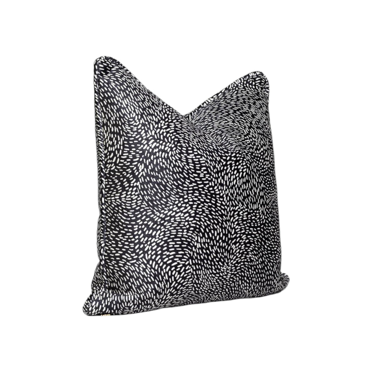 pillow-20inch-midnight-angle